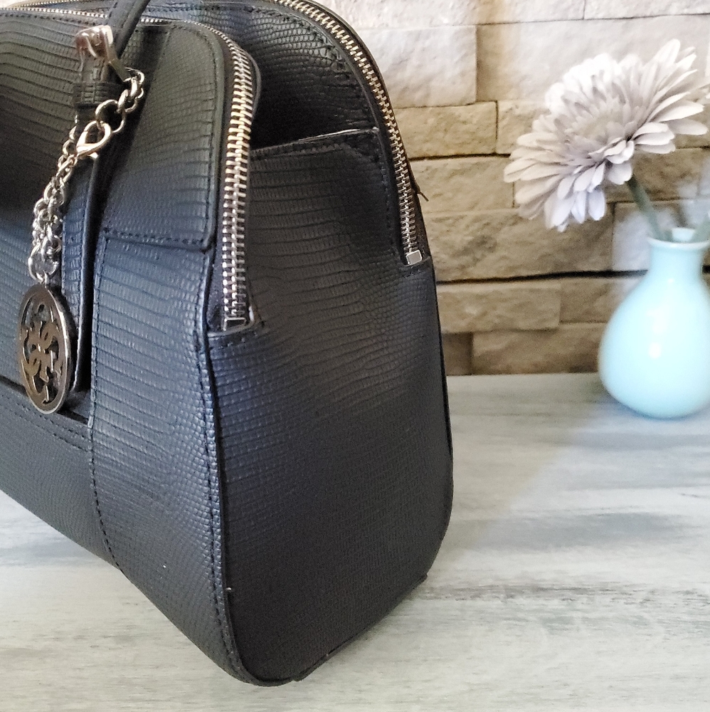 GUESS Huntley Black Medium Satchel - Picture 2 of 8